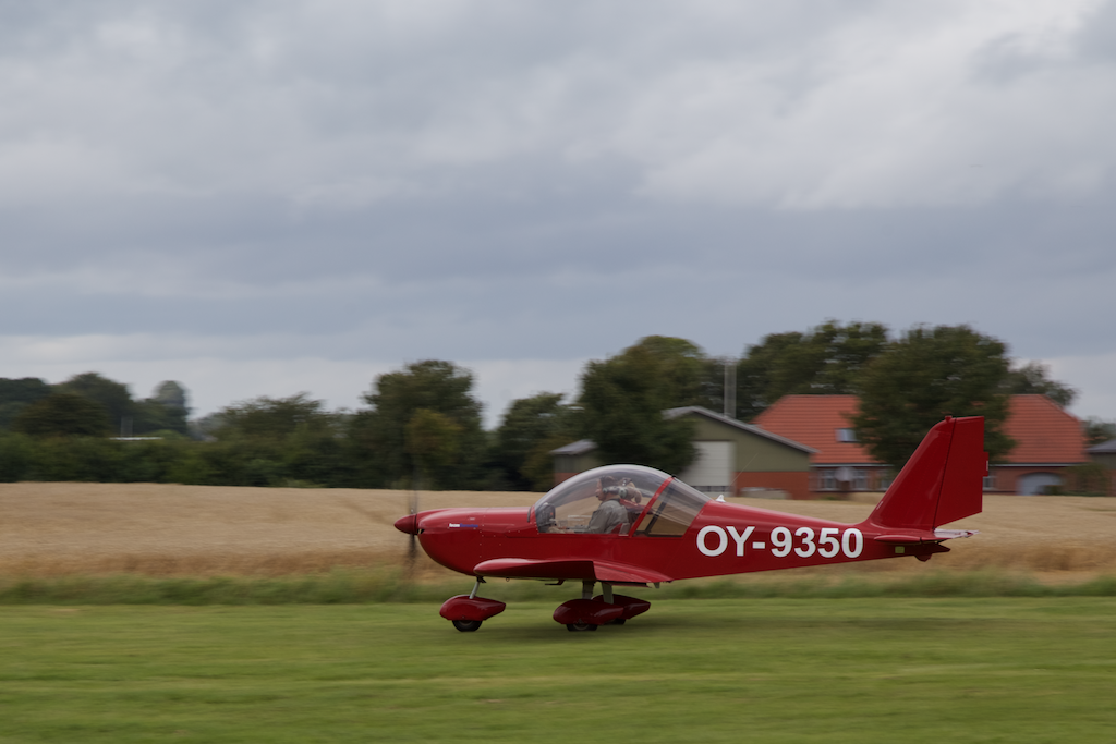 OY 9350 Takeoff